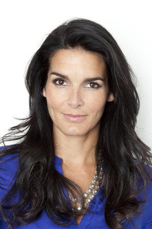 Angie Harmon profil kép