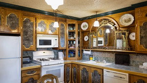 Ugliest House in America 2. évad Ep.5 5. epizód