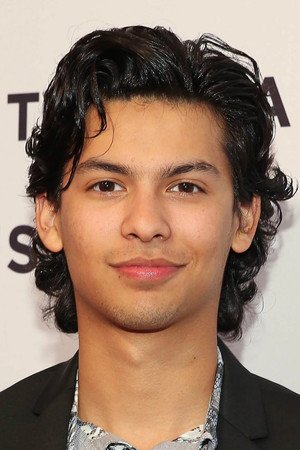 Xolo Maridueña profil kép