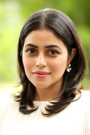 Poorna profil kép