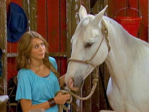 Hannah Montana 3. évad Ep.29 Hazahúz a szívem (1. rész)