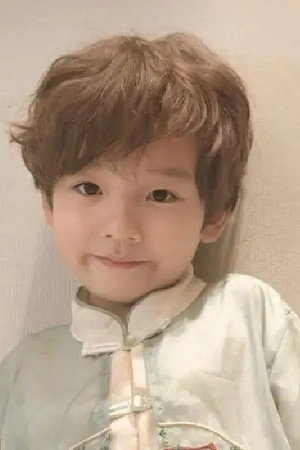 杨浩宇