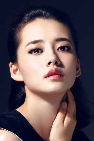 柴碧云 profil kép