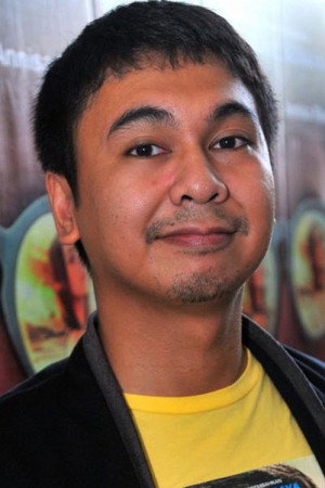 Raditya Dika profil kép
