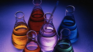 Chemistry: A Volatile History kép