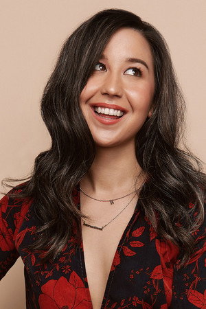 Nina Oyama profil kép