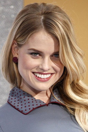 Alice Eve profil kép
