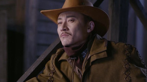 男管家 1. évad Ep.5 5. epizód