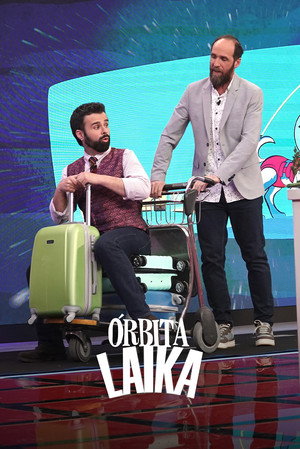 Órbita Laika poszter
