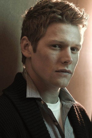 Zach Roerig profil kép