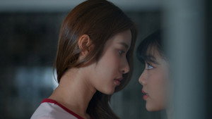 ซ่อนใจไว้ที่เธอ kép