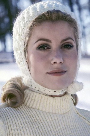 Catherine Deneuve profil kép