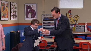 Mr. Young 3. évad Ep.24 24. epizód