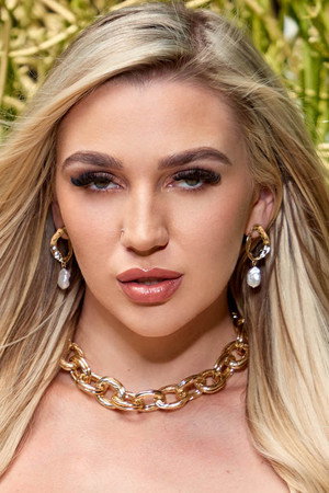 Kendra Sunderland profil kép