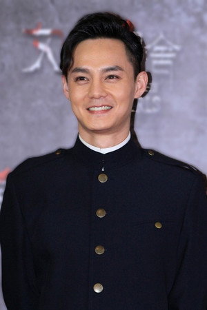 尹正 profil kép