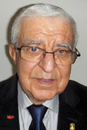 Üstün Asutay profil kép