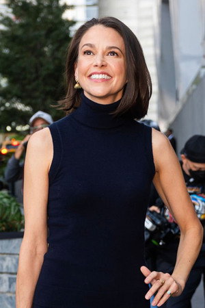Sutton Foster profil kép