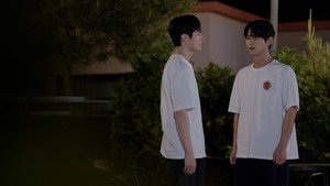 반칙부터 시작할까요? kép