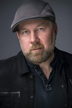 Christopher Sabat profil kép