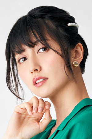 駒形友梨 profil kép