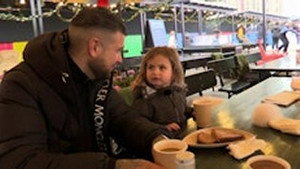 Familien fra Bryggen 17. évad Ep.2 2. epizód