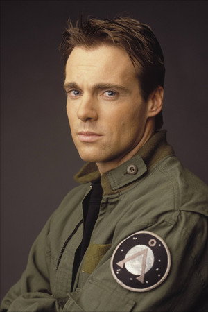 Michael Shanks profil kép