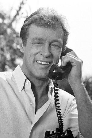 Russell Johnson profil kép