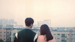 우린 쓰레기가 아닙니다 kép