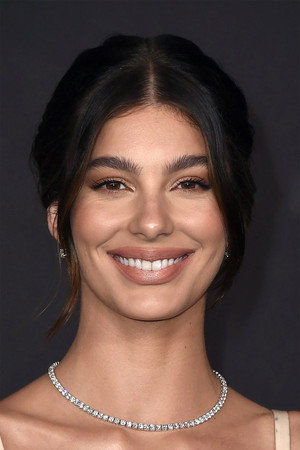 Camila Morrone profil kép