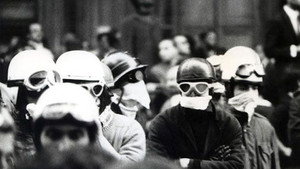 Passé sous silence kép
