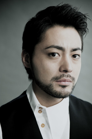 山田孝之 profil kép