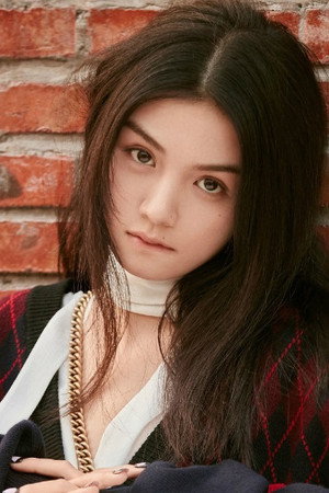 春夏 profil kép