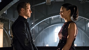 Gotham 3. évad Ep.5 Neked bármit