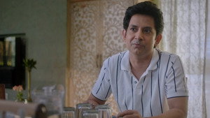 आणि काय हवं?... 3. évad Ep.1 1. epizód