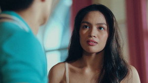 Nag-aapoy na Damdamin 1. évad Ep.10 10. epizód