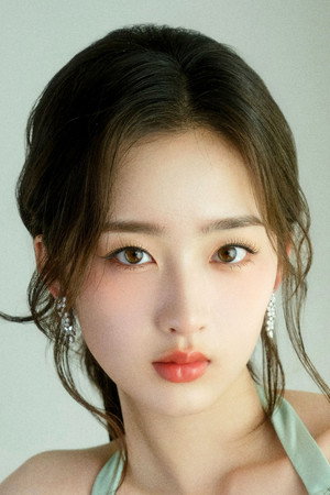 邓恩熙 profil kép