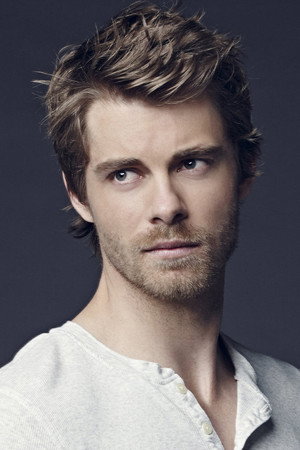 Luke Mitchell profil kép