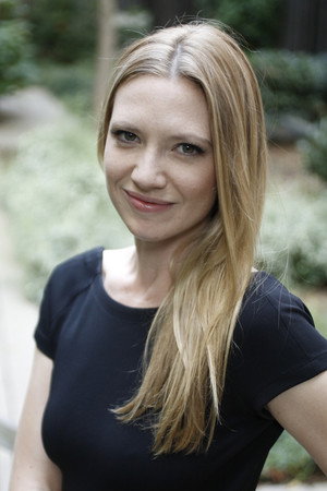 Anna Torv profil kép