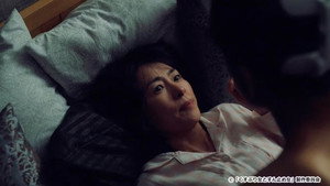 くすぶり女とすん止め女 1. évad Ep.1 1. epizód