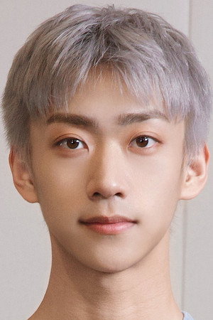 胡贺然 profil kép