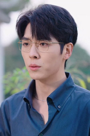 張白云 profil kép