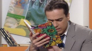 Betty, a csúnya lány 1. évad Ep.323 323. epizód