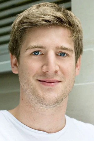 Tom Stourton profil kép
