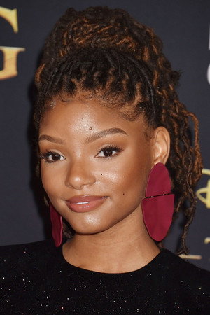 Halle Bailey profil kép