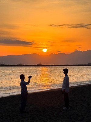 親友の「同棲して」に「うん」て言うまで poszter
