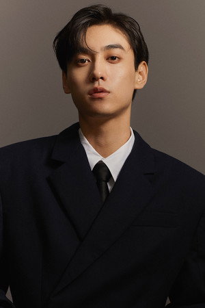 田栩宁 profil kép