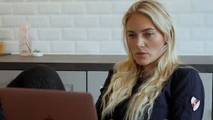 Pitzner Sisters 1. évad Ep.6 6. epizód