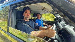 Merész hétvége 1. évad Ep.1 Rob Delaney