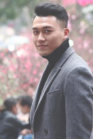 Xuân Phúc profil kép
