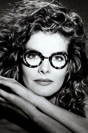 Rene Russo profil kép